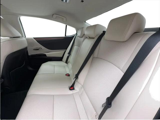 2024 Lexus ES 250 ES 250