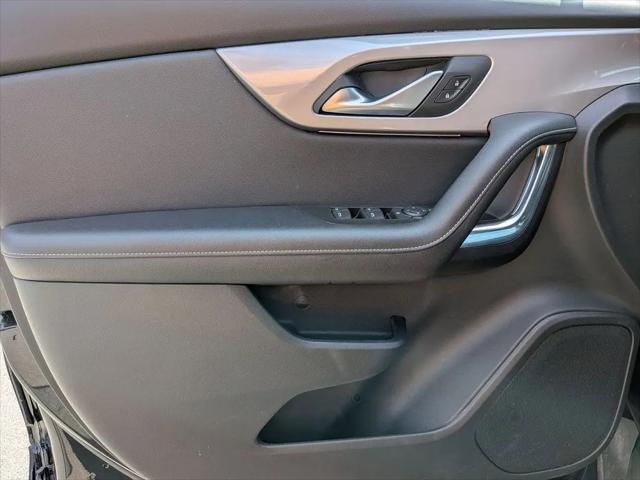 2025 Chevrolet Blazer FWD 2LT