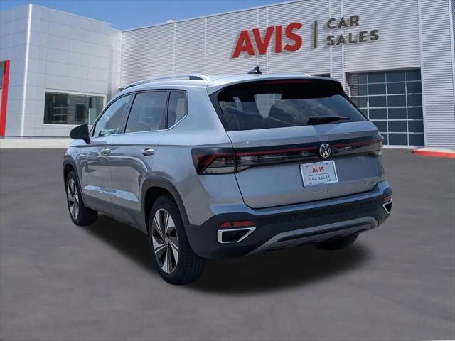 2025 Volkswagen Taos 1.5T SE