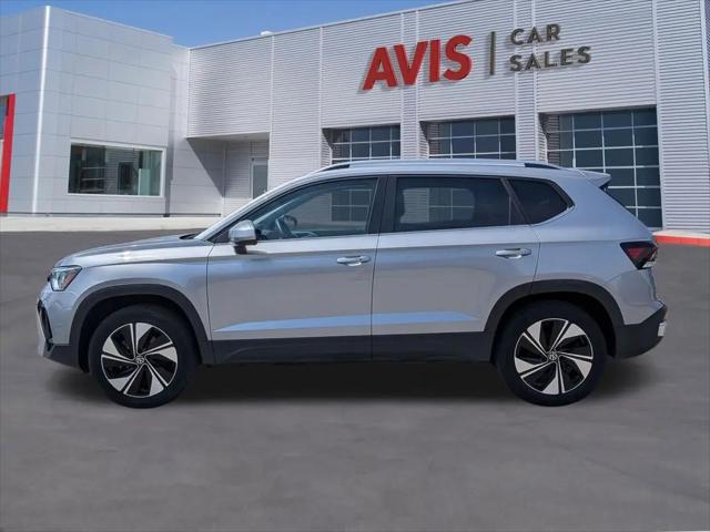 2025 Volkswagen Taos 1.5T SE
