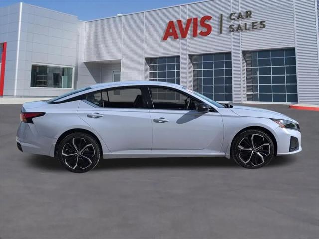 2025 Nissan Altima SR AWD