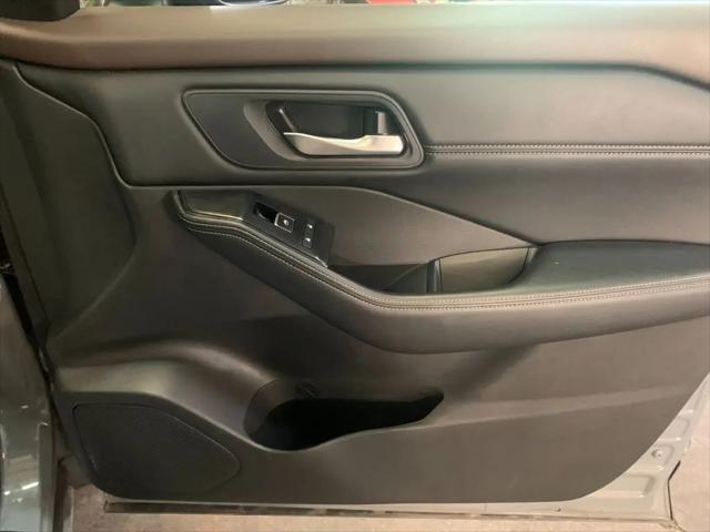 2023 Nissan Rogue SL Intelligent AWD