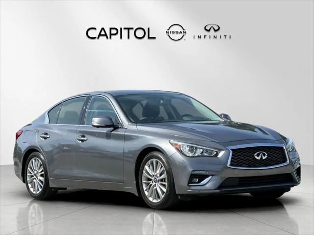 2023 INFINITI Q50 LUXE