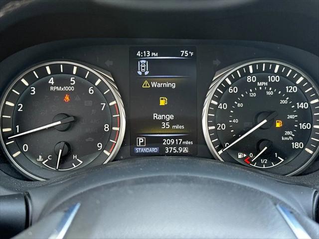 2023 INFINITI Q50 LUXE