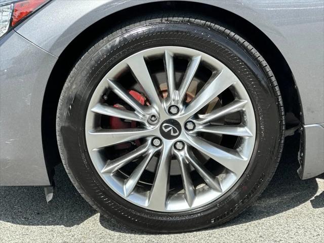 2023 INFINITI Q50 LUXE
