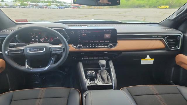2026 GMC Canyon AT4, 4WD