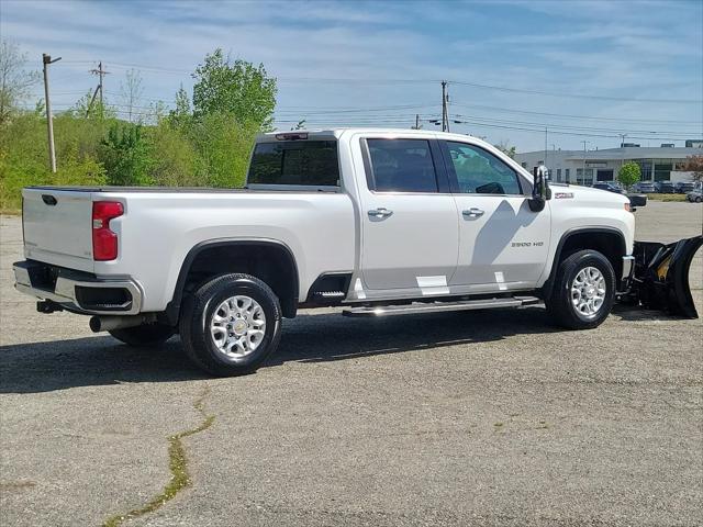 2022 Chevrolet Silverado 3500HD 4WD Crew Cab Standard Bed LTZ