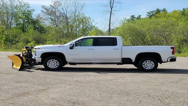 2022 Chevrolet Silverado 3500HD 4WD Crew Cab Standard Bed LTZ