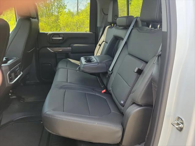 2022 Chevrolet Silverado 3500HD 4WD Crew Cab Standard Bed LTZ