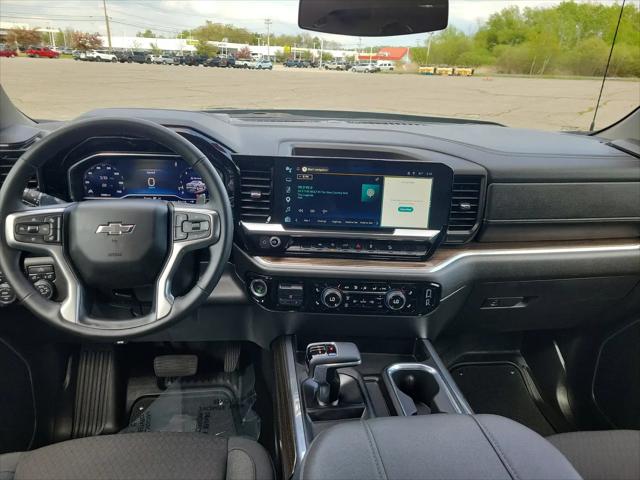 2025 Chevrolet Silverado 1500 4WD Crew Cab Short Bed RST