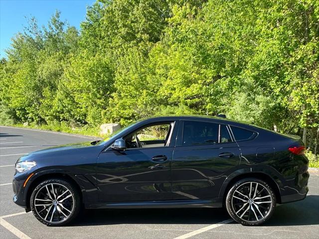 2021 BMW X6 M50i