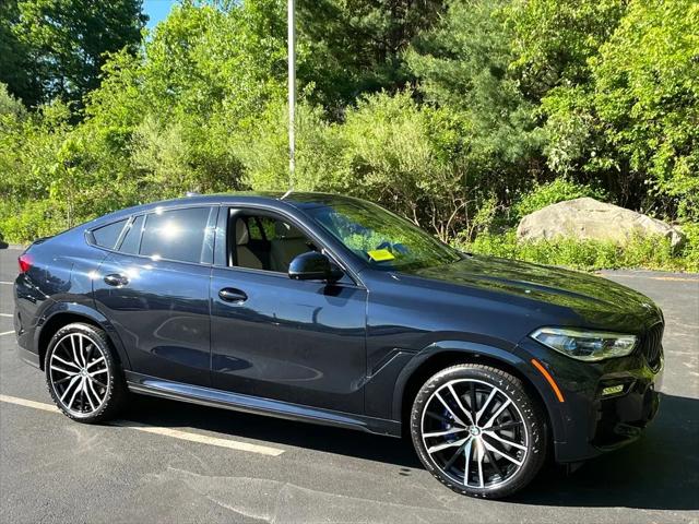 2021 BMW X6 M50i