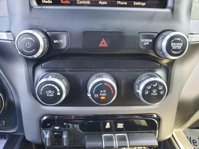 2019 Ram 1500 Big Horn/Lone Star Crew Cab 4x4 5'7" Box