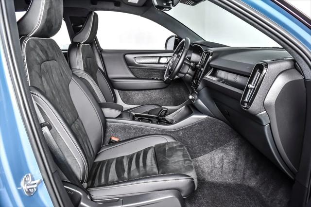 2023 Volvo XC40 Recharge Pure Electric Twin Plus