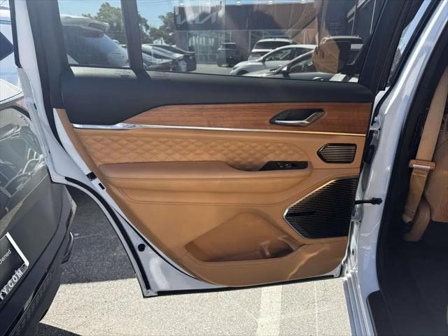 2024 Jeep Grand Cherokee L Summit Reserve 4x4