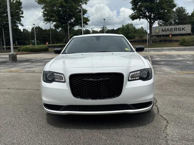 2023 Chrysler 300 Touring
