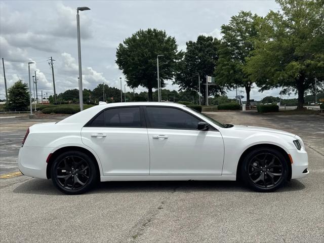 2023 Chrysler 300 Touring