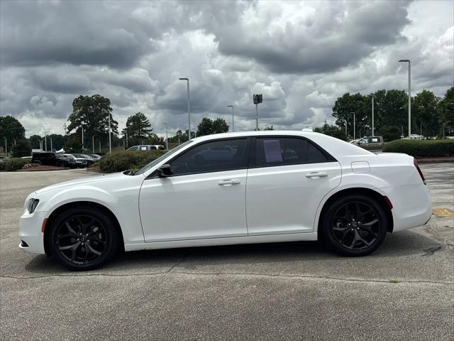 2023 Chrysler 300 Touring