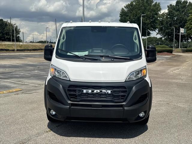 2026 Ram ProMaster 2500 Cargo Van Tradesman Low Roof 136 WB w/Pass Seat