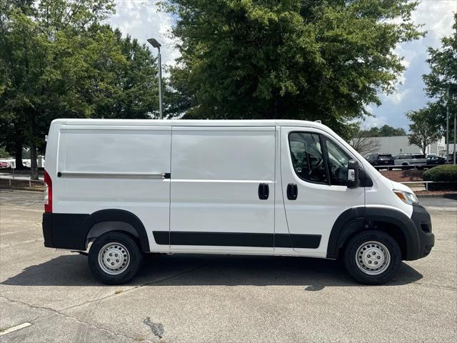 2026 Ram ProMaster 2500 Cargo Van Tradesman Low Roof 136 WB w/Pass Seat