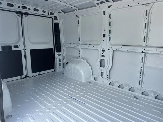 2026 Ram ProMaster 2500 Cargo Van Tradesman Low Roof 136 WB w/Pass Seat