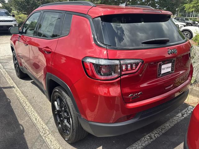 2026 Jeep Compass Latitude Altitude