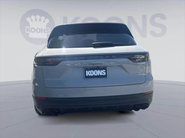 2022 Porsche Cayenne Platinum Edition