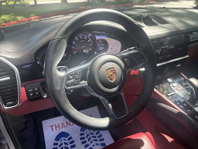 2022 Porsche Cayenne Platinum Edition