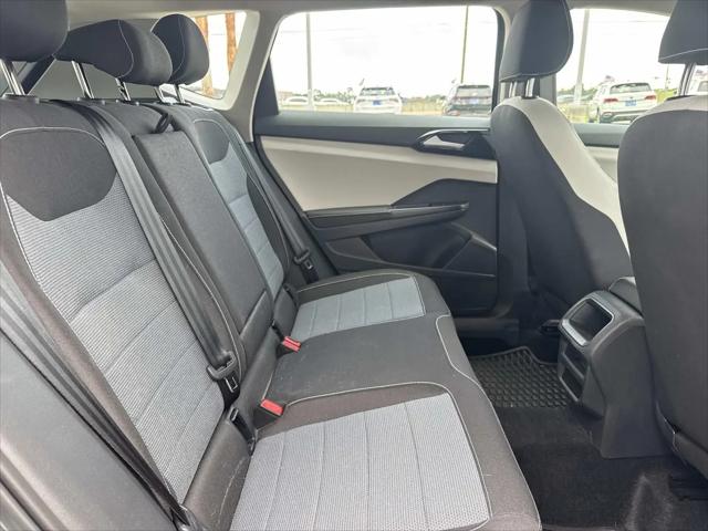 2025 Volkswagen Taos 1.5T S