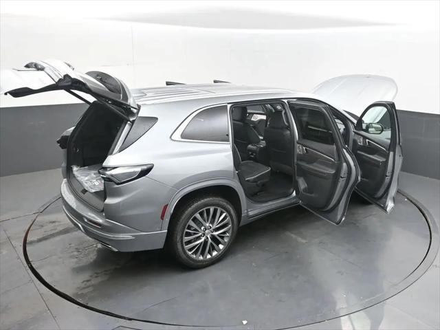 2026 Buick Enclave Avenir FWD