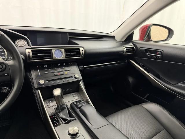 2015 Lexus IS 250 Crafted Line
