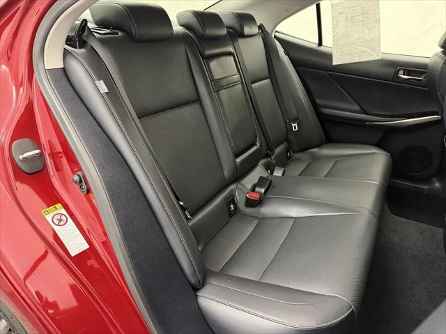 2015 Lexus IS 250 Crafted Line