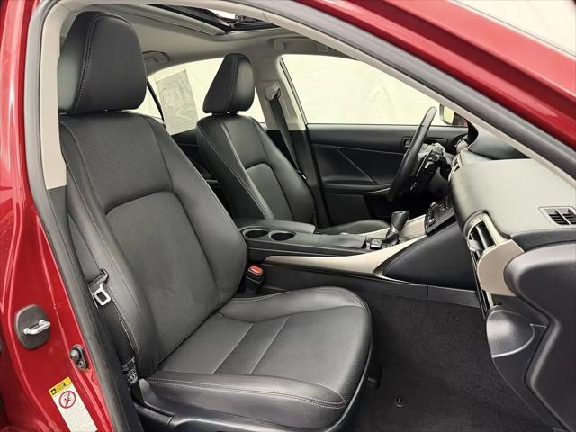 2015 Lexus IS 250 Crafted Line