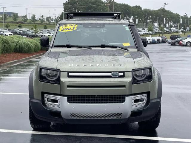 2023 Land Rover Defender 110 SE