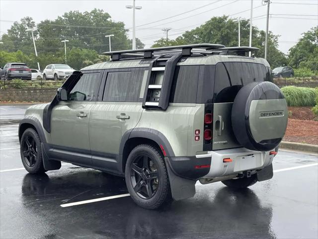 2023 Land Rover Defender 110 SE