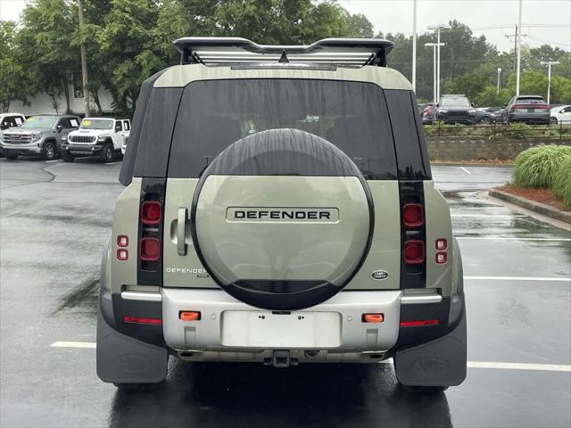 2023 Land Rover Defender 110 SE