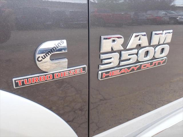 2018 Ram 3500 Laramie Crew Cab 4x4 8' Box