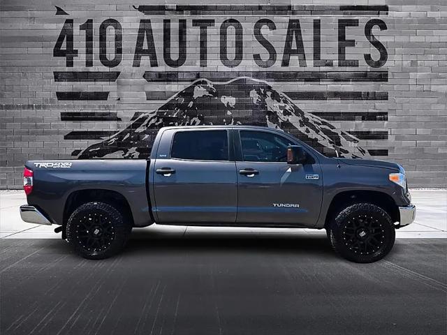 2016 Toyota Tundra SR5 5.7L V8