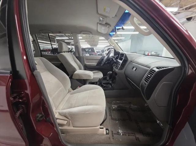 2002 Mitsubishi Montero XLS