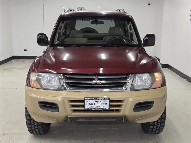2002 Mitsubishi Montero XLS