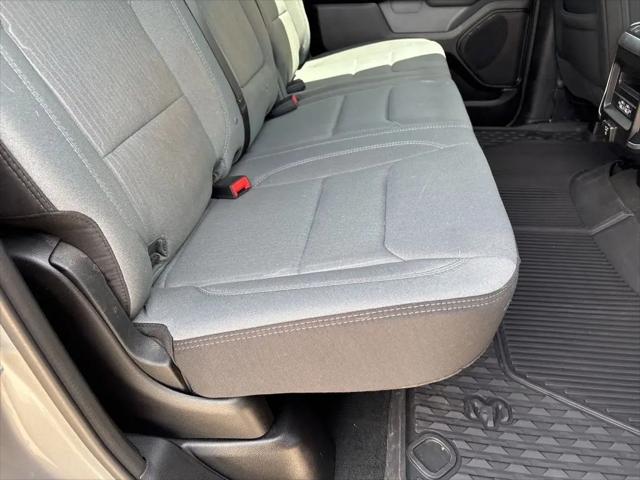 2022 Ram 1500 Big Horn Crew Cab 4x2 5'7" Box