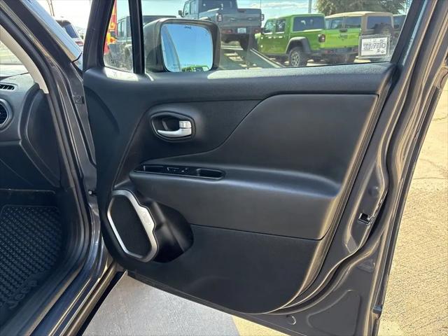 2023 Jeep Renegade Latitude 4x4