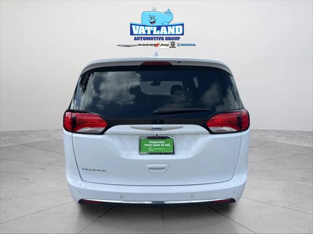 2020 Chrysler Pacifica Touring