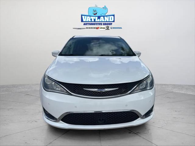 2020 Chrysler Pacifica Touring