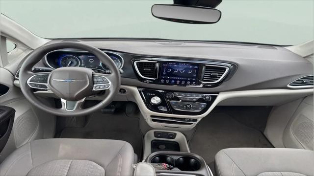 2020 Chrysler Pacifica Touring