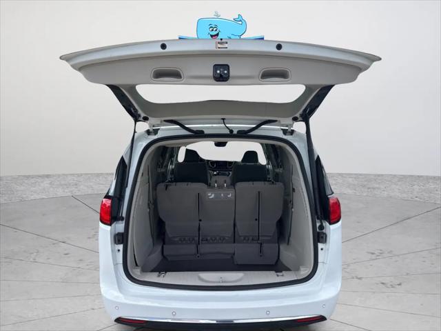 2020 Chrysler Pacifica Touring