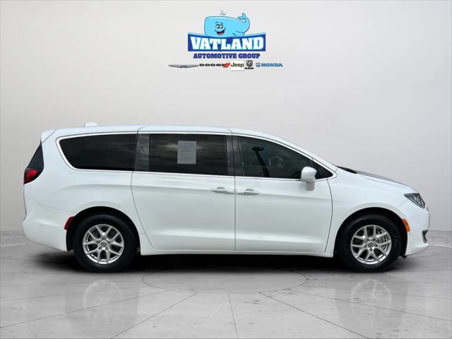 2020 Chrysler Pacifica Touring