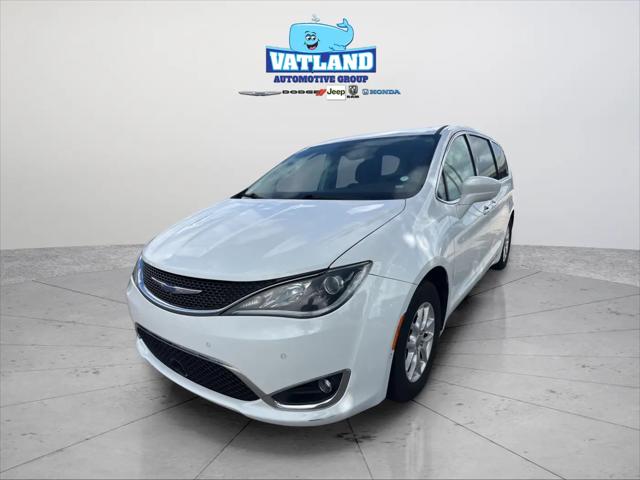 2020 Chrysler Pacifica Touring