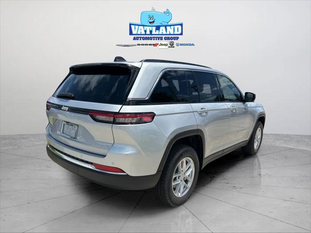 2026 Jeep Grand Cherokee Laredo 4x4