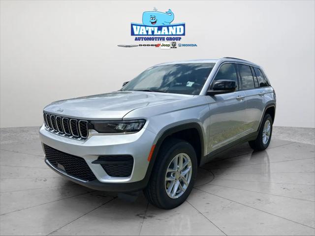 2026 Jeep Grand Cherokee Laredo 4x4